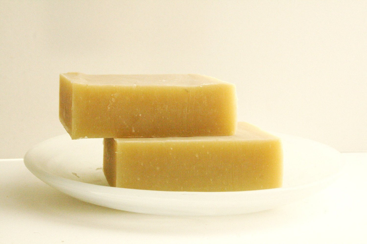 Marshmallow Shampoo Bar - giftsforintroverts.com