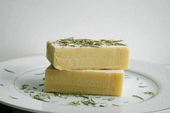 Rosemary Nettle Shampoo Bar - giftsforintroverts.com