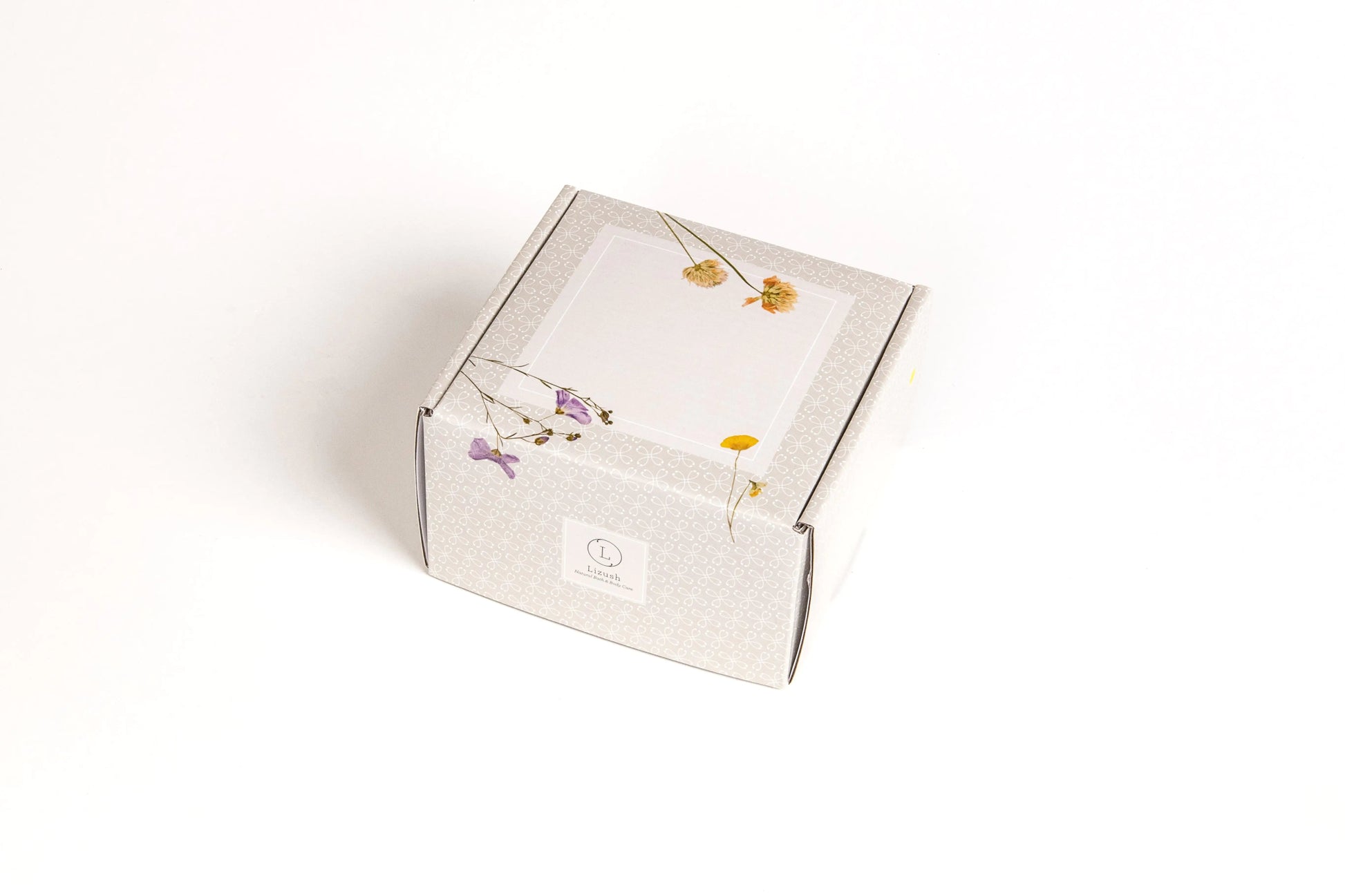 Mama Needs her Space Complete Bath Box - introvertgiftboxes.com